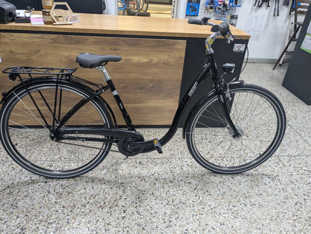 PXL_20260326_173201033