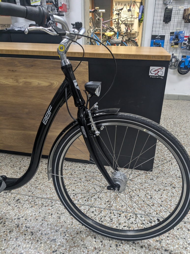 PXL_20260326_173206841